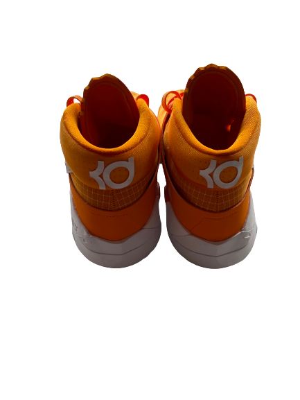 Yves Pons Tennessee Basketball SIGNED Player Exclusive Kevin Durant Shoes (Size 13.5)