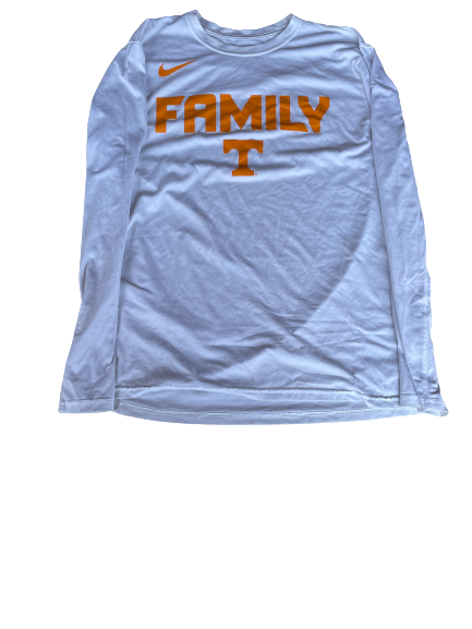Yves Pons Tennessee Basketball Team Exclusive "Family" Long Sleeve Shirt (Size XL)