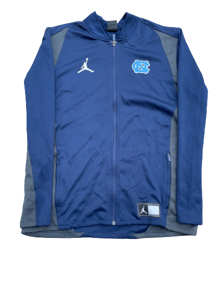 Roscoe Johnson North Carolina Football Team Issued Zip Up Jacket (Size L)