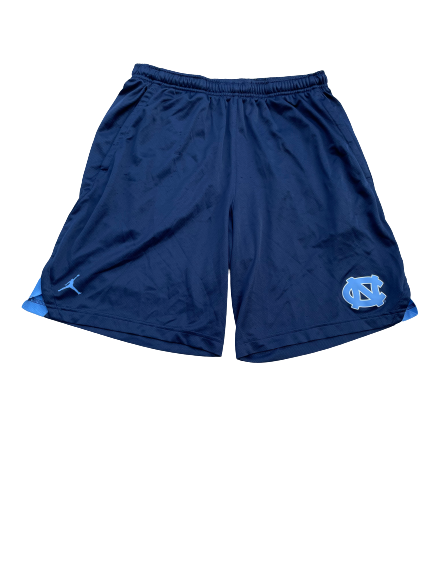 Roscoe Johnson North Carolina Football Team Issued Workout Shorts (Size L)
