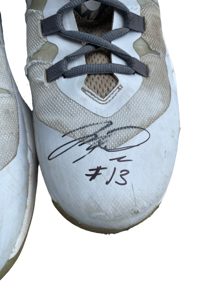 J.P. Tokoto North Carolina Basketball SIGNED Game Worn Shoes (Size 13.5)