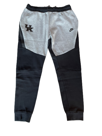 Riley Welch Kentucky Basketball Team Issued Sweatpants (Size L)