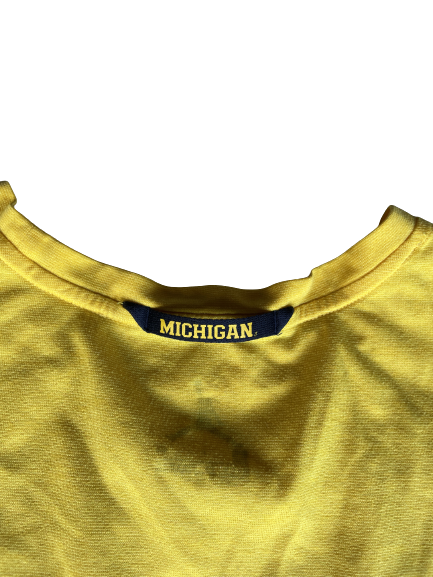 Danielle Rauch Michigan Basketball Team Issued Long Sleeve Workout Shirt (Size S)