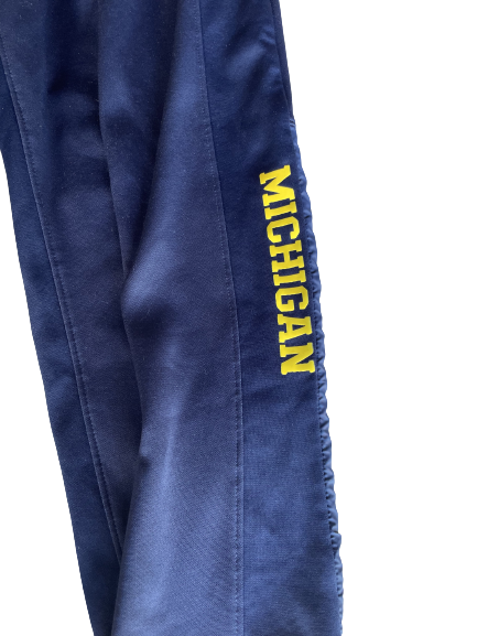 Danielle Rauch Michigan Basketball Team Issued Sweatpants (Size L)