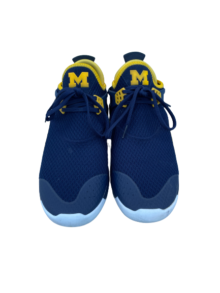 Danielle Rauch Michigan Basketball Team Issued Shoes (Size 9 Men&