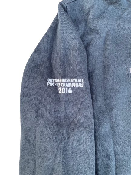 E.J. Singler Oregon Basketball Team Exclusive "2016 Pac 12 Champions" Sweatshirt (Size L)