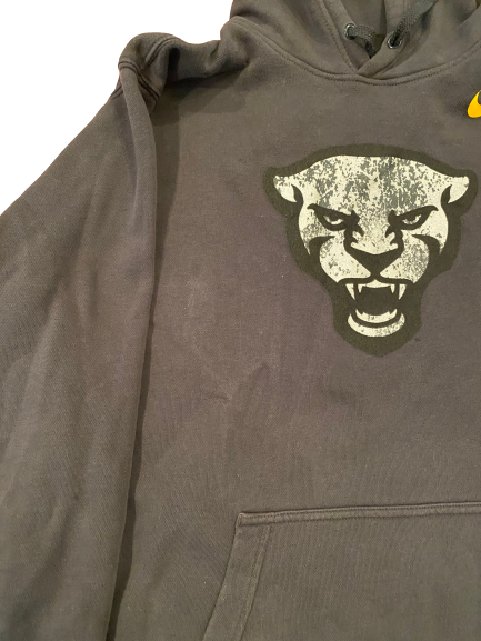 D.J. Turner Pittsburgh Football Player Exclusive Sweatshirt (Size L)