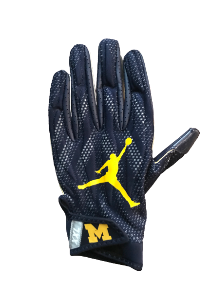 Tyrone Wheatley Jr. Michigan Jordan Game Used Glove (Size XXL)