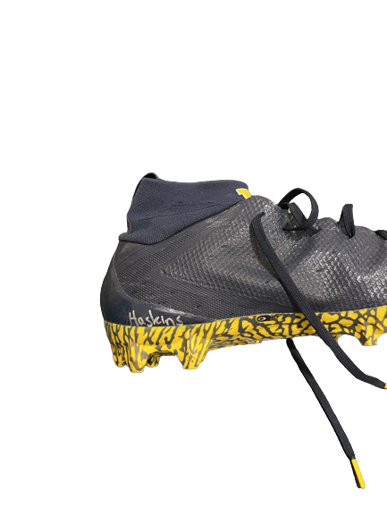 Hassan Haskins Michigan Football Player Exclusive SIGNED & INSCRIBED Cleat (Size 12)