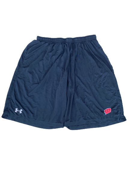 Zach Hintze Wisconsin Team Issued Workout Shorts (Size XL)