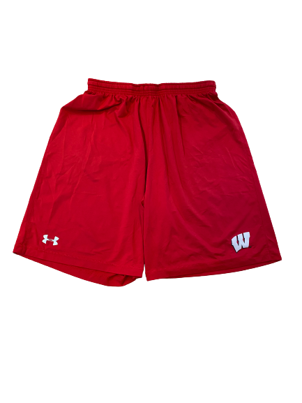 Rachad Wildgoose Wisconsin Football Team Issued Workout Shorts (Size L)