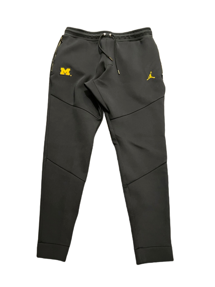 Hassan Haskins Michigan Football Team Issued Premium Jordan Sweatpants with Metal Zipper Pockets (Size L)