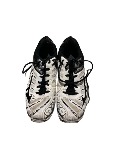 Sydney Hilley Wisconsin Volleyball SIGNED Game Worn Shoes (Size 9.5)