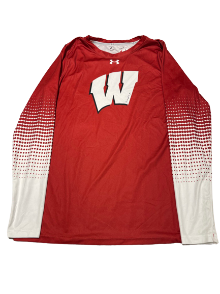 Sydney Hilley Wisconsin Volleyball SIGNED Exclusive Pre-Game Warm-Up Shirt (Size L)