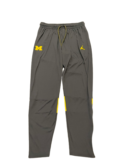 Hassan Haskins Michigan Football Team Issued Sweatpants (Size L)
