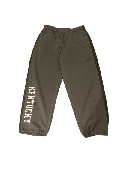 T.J. Collett Kentucky Baseball Team Issued Sweatpants (Size XL)