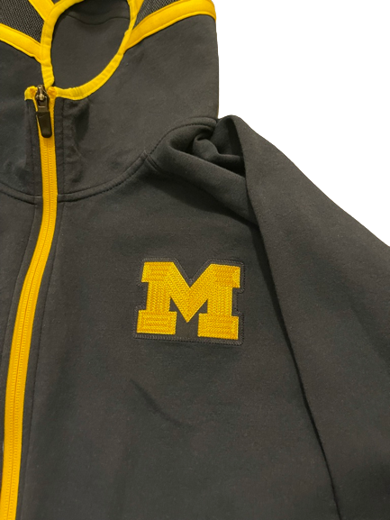 David Ojabo Michigan Football Team Issued Jordan Travel Jacket (Size 2XL)