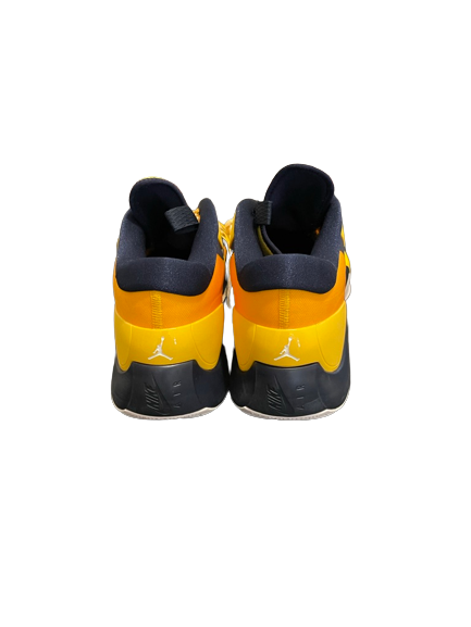 Eli Brooks Michigan Basketball Player Exclusive Air Jordan Shoes (Size 11.5) - New