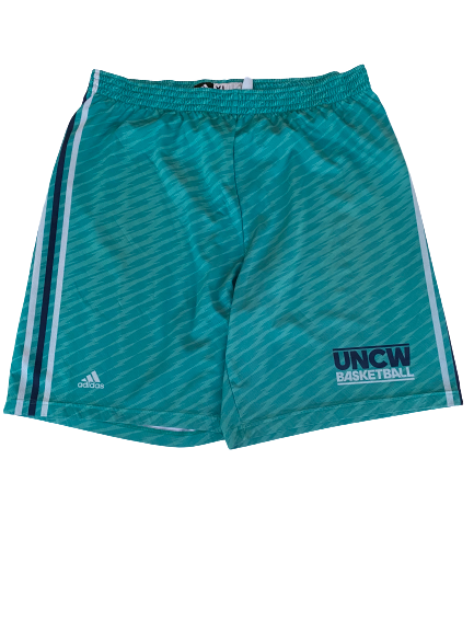 Devontae Cacok UNCW Basketball Practice Shorts (Size XL)