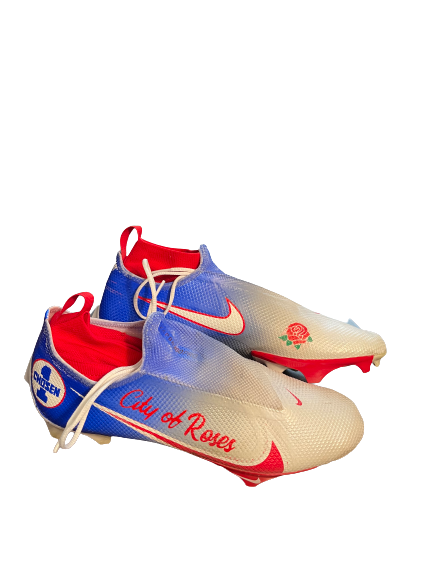 Darnay Holmes New York Giants 1/1 Custom Game Worn Cleats - Photo Matched