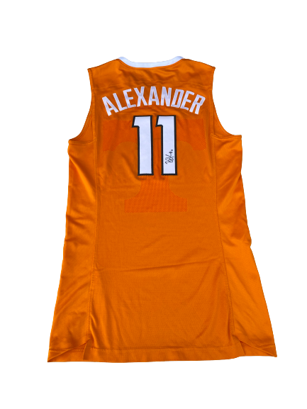 Kyle Alexander Tennessee Basketball 2016-2017 SIGNED Game Worn Jersey (Size 48)