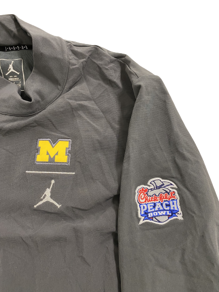 Tru Wilson Michigan Football Chick-Fil-A Peach Bowl Player-Exclusive Zip-Up Jacket (Size L)