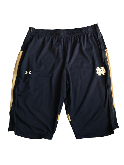 Elijah Burns Notre Dame Team Issued Shorts (Size XXL)