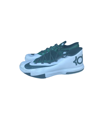 Gavin Schilling Michigan State Basketball Game Worn Player Exclusive Shoes (Size 16)