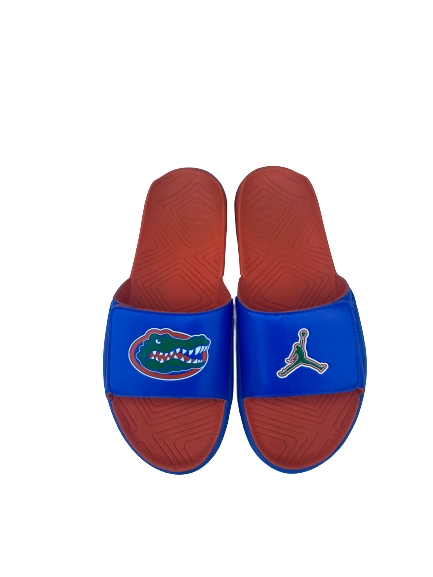Cydnee Kinslow Florida Basketball Team Issued Slides (Size 9)