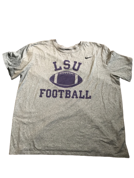 Thaddeus Moss LSU Team Issued T-Shirt with Number on Back (Size XXL)