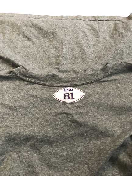 Thaddeus Moss LSU Team Issued T-Shirt with Number on Back (Size XXL)