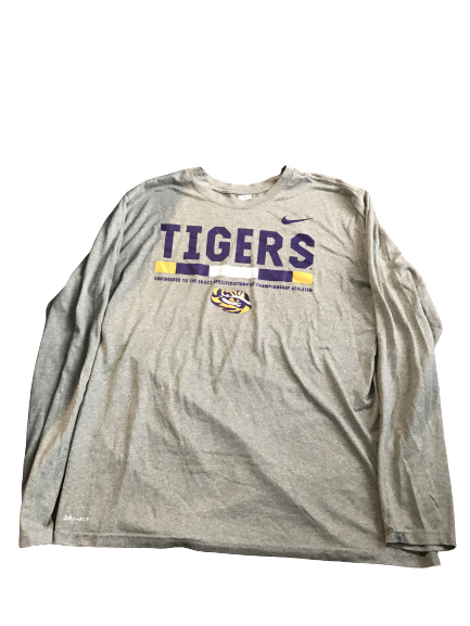 Thaddeus Moss LSU Team Issued Long Sleeve Shirt (Size XL)