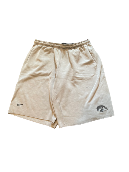 Luka Garza Iowa Basketball Team Exclusive Sweat Shorts (Size XXL)