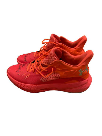 Nate Reuvers Wisconsin Basketball SIGNED Game Worn Shoes (Size 13.5)