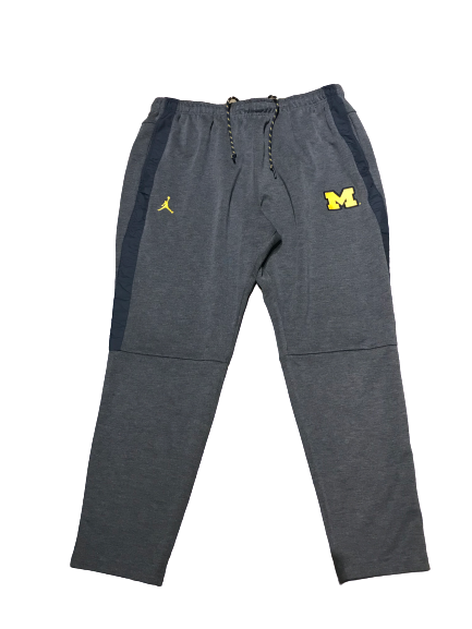 Khalid Hill Michigan Team Issued Travel Sweatpants (Size XXL)