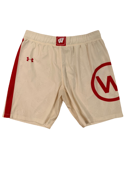 Nate Reuvers Wisconsin Basketball 2020-2021 Game Worn Alternate Uniform Set - Photo Matched