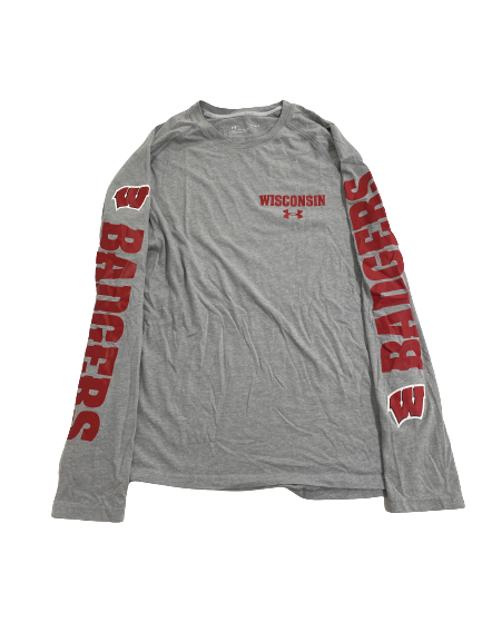 Jade Demps Wisconsin Volleyball Team-Issued Long Sleeve Shirt (Size L)