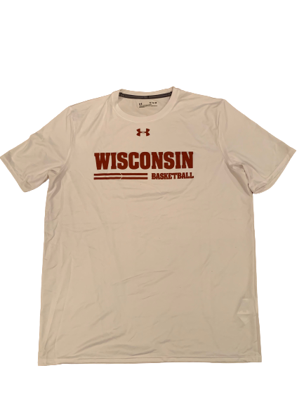 Nate Reuvers Wisconsin Basketball Team Issued T-Shirt (Size XL)