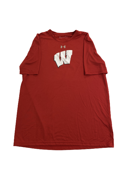 Jade Demps Wisconsin Volleyball Team-Issued T-Shirt With 