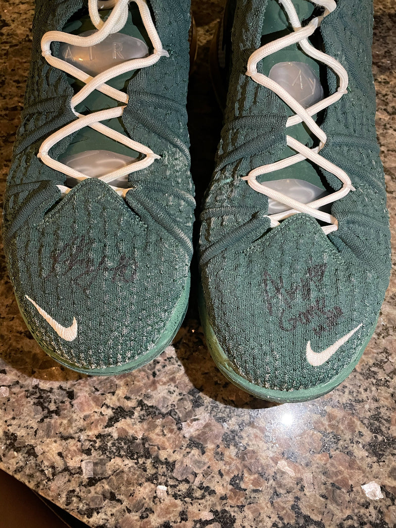 Aaron Henry Michigan State Basketball Team Issued Signed Game Worn Shoes (Size 15) - Photo Matched
