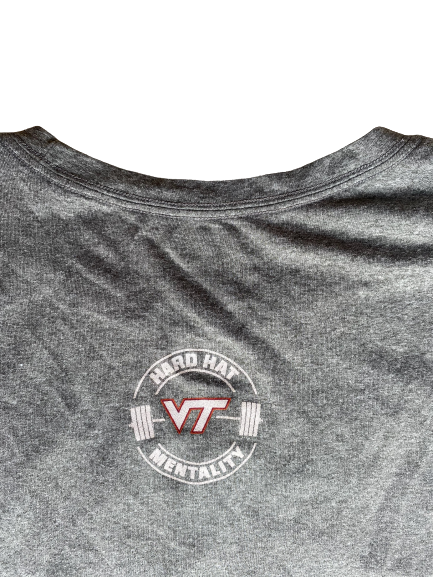 Christian Darrisaw Virginia Tech Football Team Issued Workout Shirt WITH PLAYER TAG (Size 3XL)