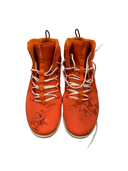 Jay Huff Virginia Basketball SIGNED Game Worn Shoes (Size 17) - Photo Matched