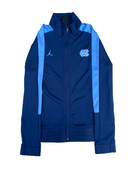 K.J. Smith North Carolina Basketball Team Issued Zip Up Jacket (Size M)