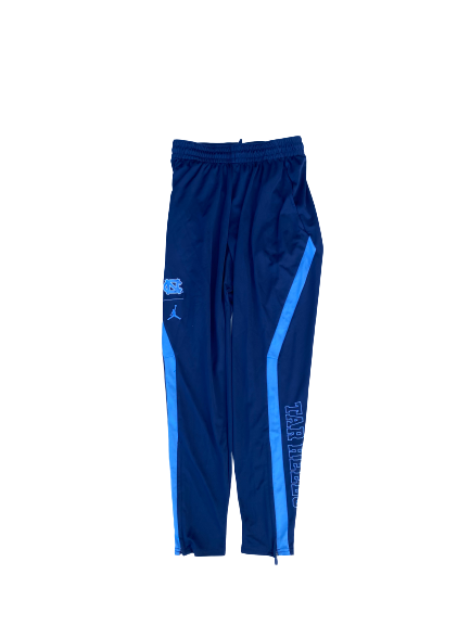 K.J. Smith North Carolina Basketball Team Issued Sweatpants (Size M)