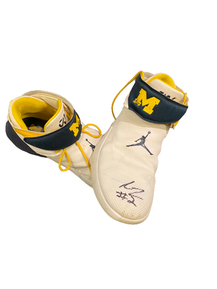 Isaiah Livers Michigan Basketball SIGNED Player Exclusive Shoes (Size 15)