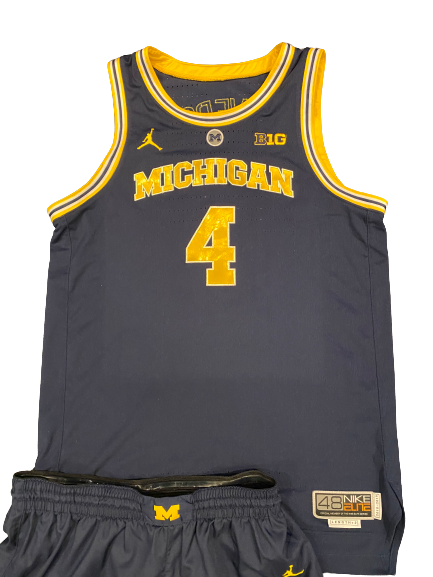Isaiah Livers Michigan Basketball 2018-2019 (Sophomore Season) Worn Uniform Set