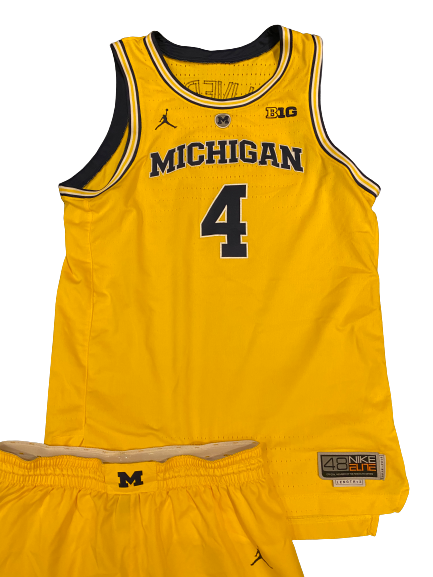 Isaiah Livers Michigan Basketball 2018-2019 (Sophomore Season) Game Worn Uniform Set (NCAA TOURNAMENT - SWEET 16)