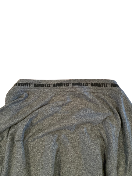 Brandon Smith Iowa Football Team Issued Long Sleeve Workout Shirt (Size XL)