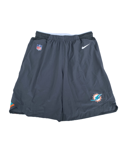 Miami Dolphins Team Issued Workout Shorts (Size M)