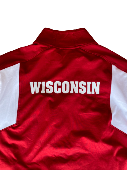 Brevin Pritzl Wisconsin Basketball Team Issued Zip Up Jacket (Size L)